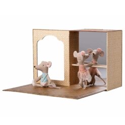 Maileg Ballet mice in dance studio