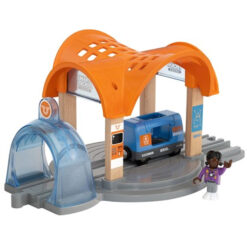 Brio action tunnel station