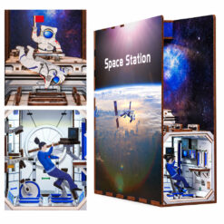 Book Nook Space station
